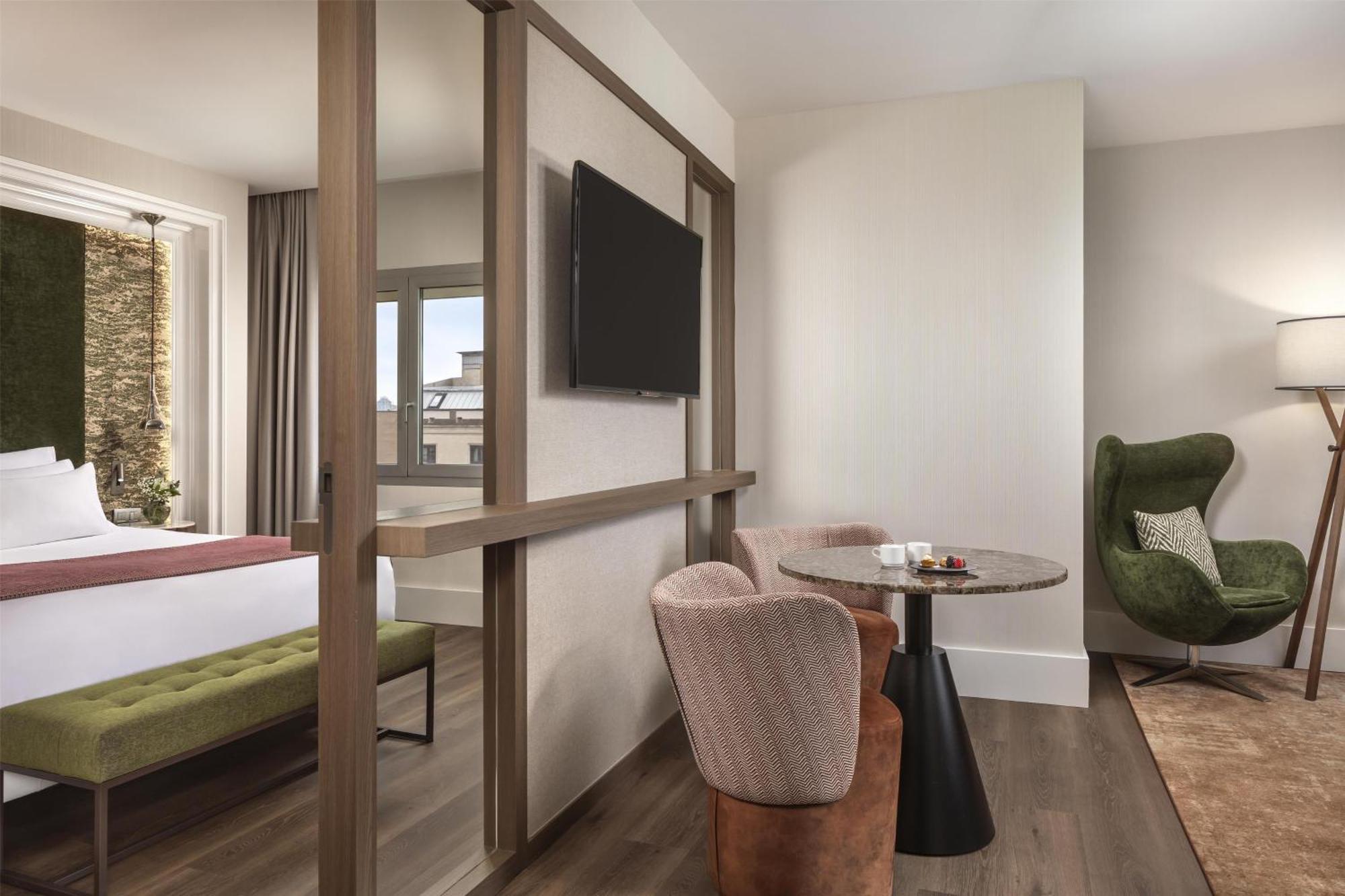 Nh Collection Gran Calderon 5*